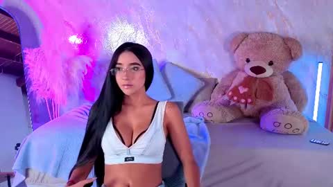 ASHLEY online show from July 22, 2026, 3:37 pm