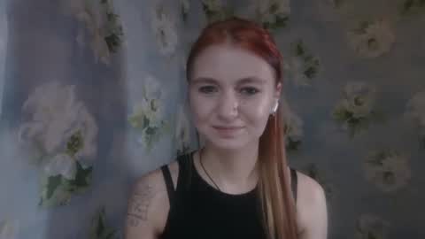 secret_moonlight online show from June 25, 2026, 9:19 pm