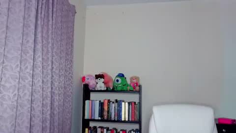 selene_hebe online show from July 27, 2026, 6:09 am