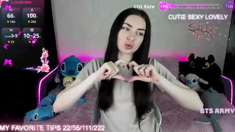 S E M U R online show from June 18, 2026, 12:31 pm