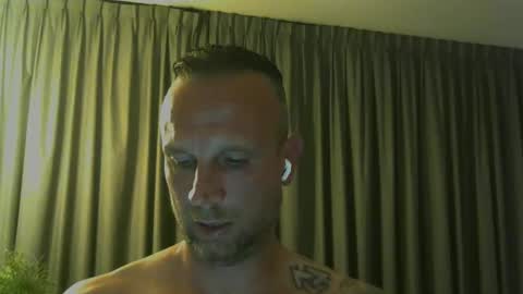 Snapshot of sence08 chatting on May 20, 2026, 8:48 pm sence08 online show from May 20, 2026, 8:48 pm