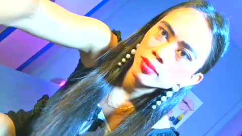 senyora_evangelista online show from August 5, 2026, 1:08 am