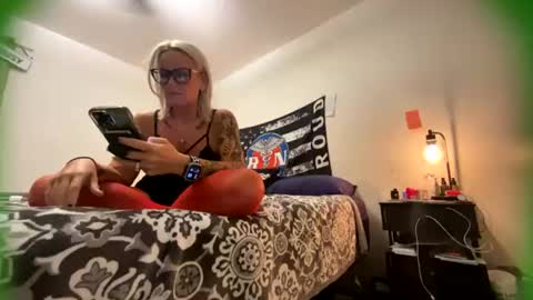 sexy4uenvy online show from July 24, 2026, 9:24 pm