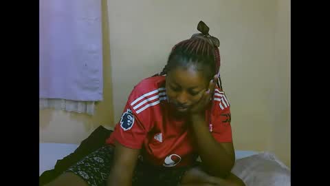 sexy_latasha online show from April 27, 2026, 7:01 pm