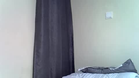 Linda online show from June 8, 2026, 1:28 am