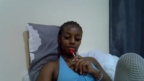 Linda online show from June 19, 2026, 12:15 am