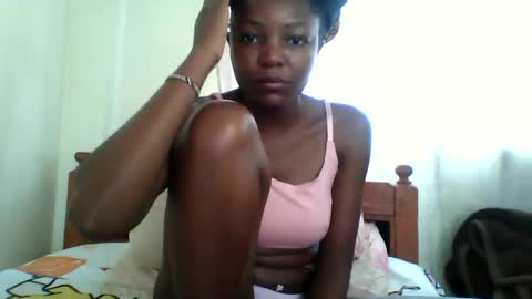 Snapshot of sexy_mariannah chatting on June 22, 2026, 8:00 am sexy_mariannah online show from June 22, 2026, 8:00 am