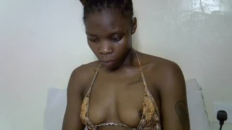 sexy_vennice online show from July 26, 2026, 9:21 pm