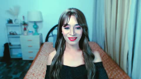 sexy_yllona online show from May 2, 2026, 4:56 pm