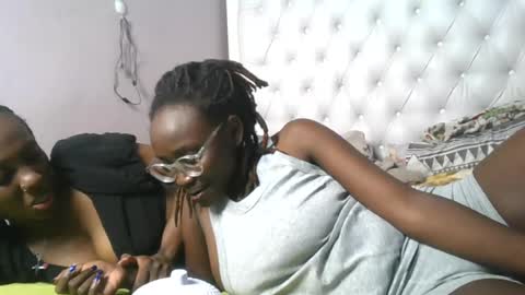 sexyary online show from July 13, 2026, 2:47 am