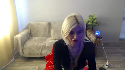 sexybeatriice online show from May 13, 2026, 7:06 am