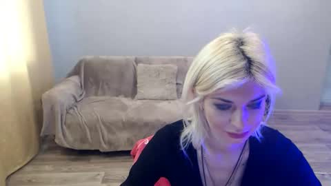 sexybeatriice online show from May 17, 2026, 6:11 am