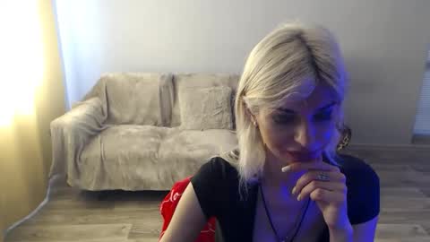 sexybeatriice online show from June 9, 2026, 6:14 am