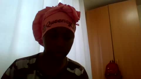 sexykamba1 online show from August 1, 2026, 9:52 am