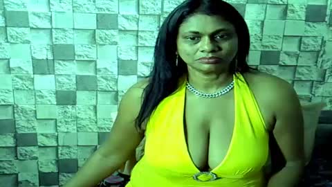 sexymaturemilf01 online show from July 12, 2026, 3:19 am