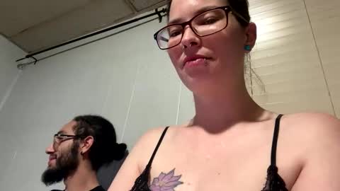 sexymilf42088 online show from March 12, 2025, 3:35 am