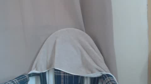 sexymye online show from June 29, 2026, 3:57 am
