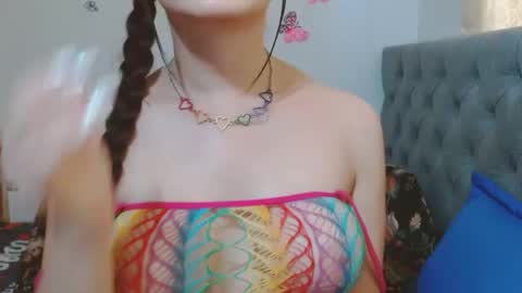 Venus Independent Model online show from June 19, 2026, 5:28 pm