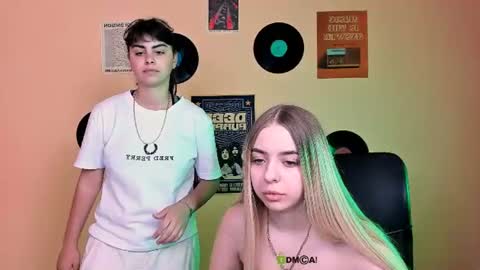 shadow_kiss online show from July 11, 2026, 8:28 am