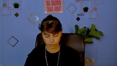 shadow_kiss online show from July 13, 2026, 8:50 am