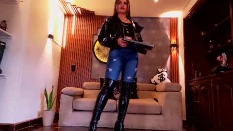 Sharith  online show from August 6, 2026, 7:05 pm