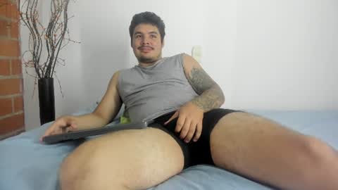 jhon deibyd online show from June 25, 2026, 5:12 am