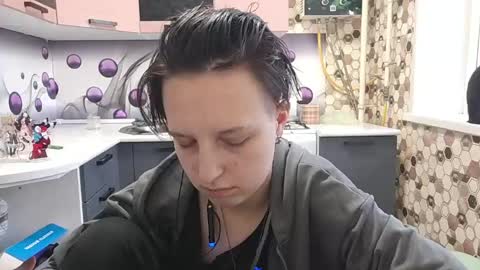 Sara online show from June 7, 2026, 5:06 pm