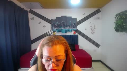 Snapshot of sharonstonks chatting on July 21, 2026, 2:58 am sharonstonks online show from July 21, 2026, 2:58 am