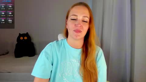 she_wolf1 online show from June 22, 2026, 1:30 pm