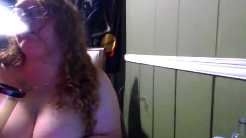 Red online show from July 15, 2026, 2:06 am