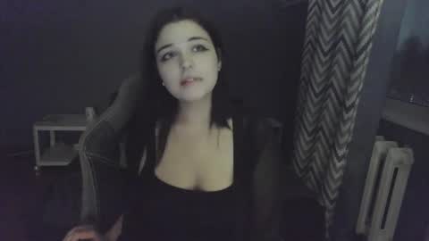 sheril_belton online show from November 19, 2025, 9:15 pm
