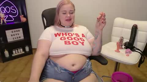 Mimi   online show from June 12, 2026, 9:46 pm