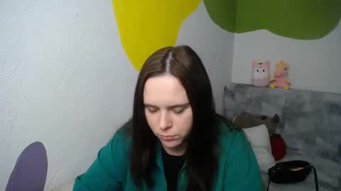 shy_lil online show from November 14, 2025, 3:55 pm