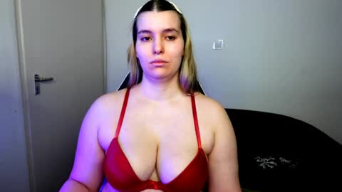 shy_nerd_babyy online show from April 30, 2026, 6:36 pm