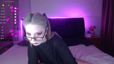 shysweetrish online show from April 21, 2026, 2:15 am