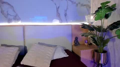 sienna belluccii online show from August 8, 2026, 11:12 am