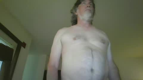 silverfunfox online show from June 24, 2026, 9:25 pm