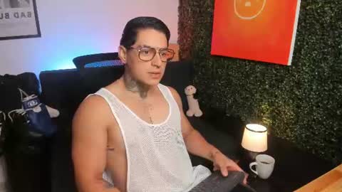 Simon Cortes online show from June 25, 2026, 11:26 am