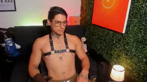 Simon Cortes online show from July 24, 2026, 11:30 am