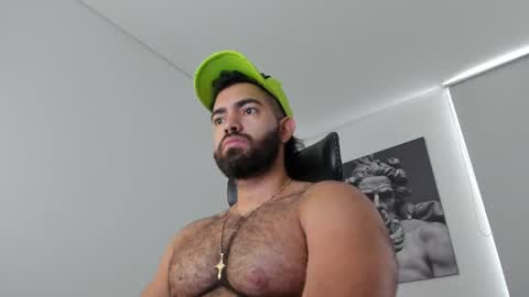 simon_leon01 online show from July 24, 2026, 12:03 pm