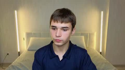 Alex online show from June 19, 2026, 4:33 pm