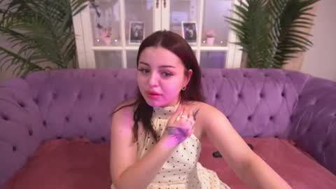 Kira online show from June 24, 2026, 8:08 pm
