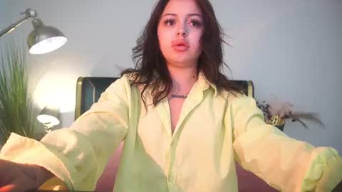 Kira online show from July 5, 2026, 5:47 am