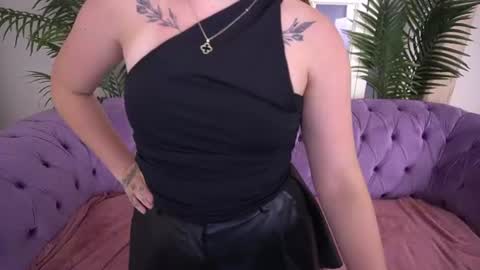 Kira online show from July 12, 2026, 6:04 am
