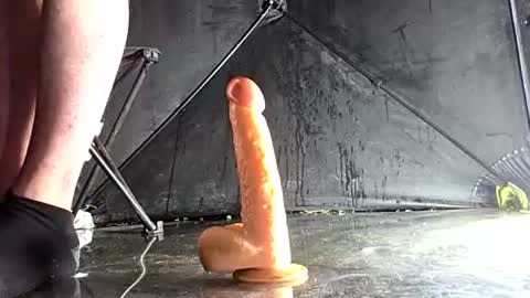 sissyboi124995 online show from August 1, 2026, 3:06 am
