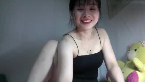 Shie online show from May 5, 2026, 4:31 am