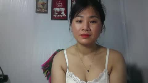 Shie online show from May 19, 2026, 12:05 am