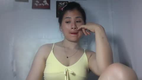 Shie online show from June 4, 2026, 2:23 pm