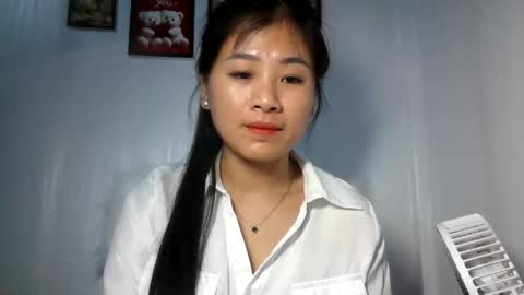 Shie online show from June 9, 2026, 12:33 am