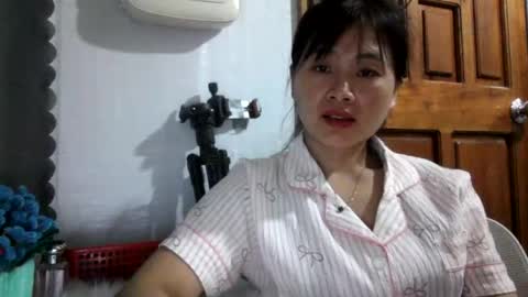 Shie online show from July 26, 2026, 3:58 am